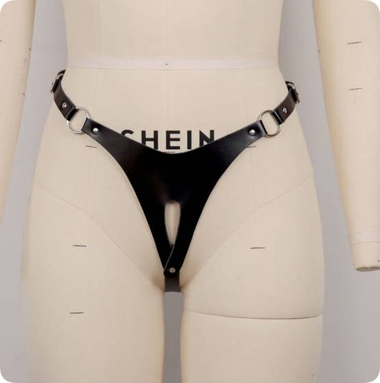 Ari Leather Crotchless Panties – Black