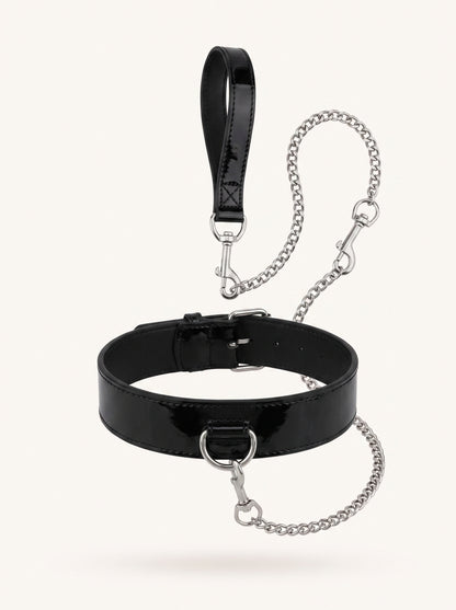 Chain Leash in Black Leather in Black, floating