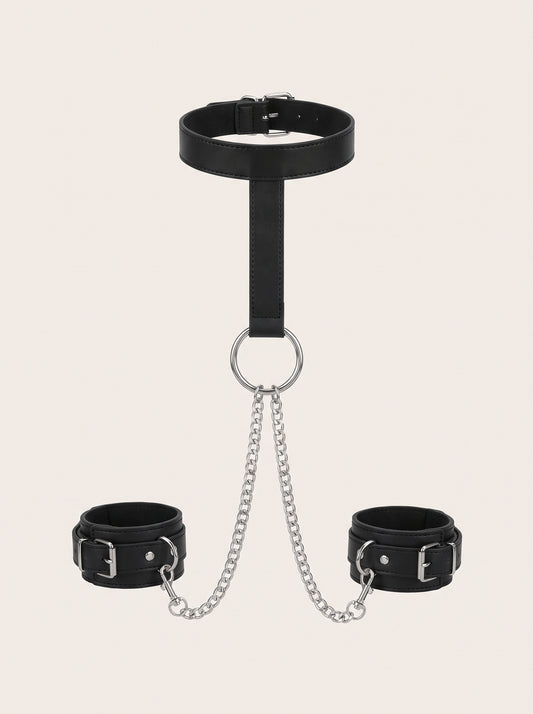 Leather Fixation with Chain in Black, floating